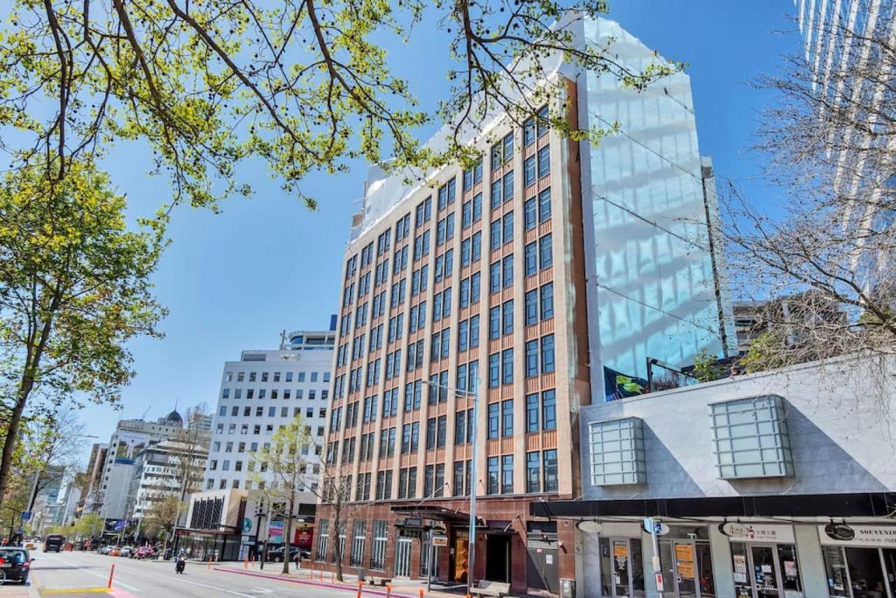 Urban Deco Apartment On Queen Street Auckland Exterior photo